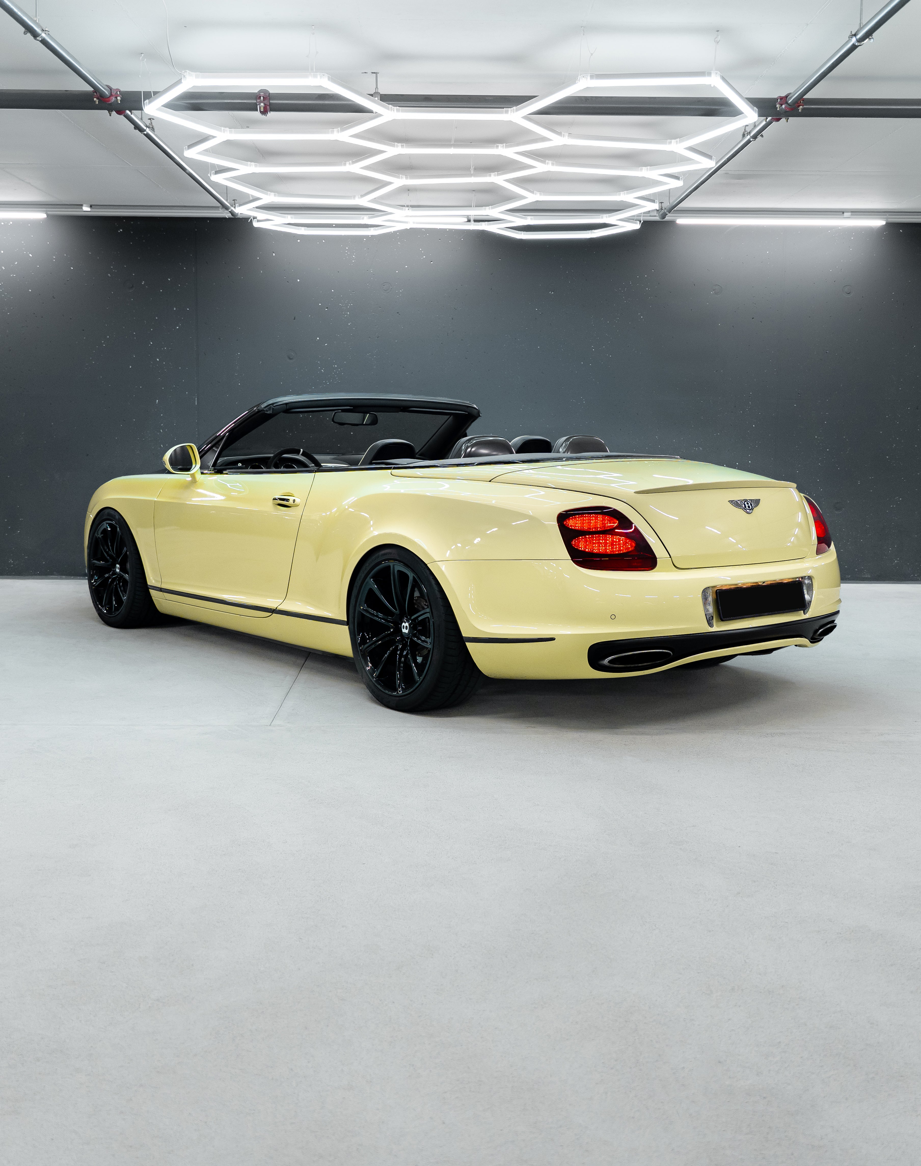 BENTLEY CONTINENTAL SUPERSPORT