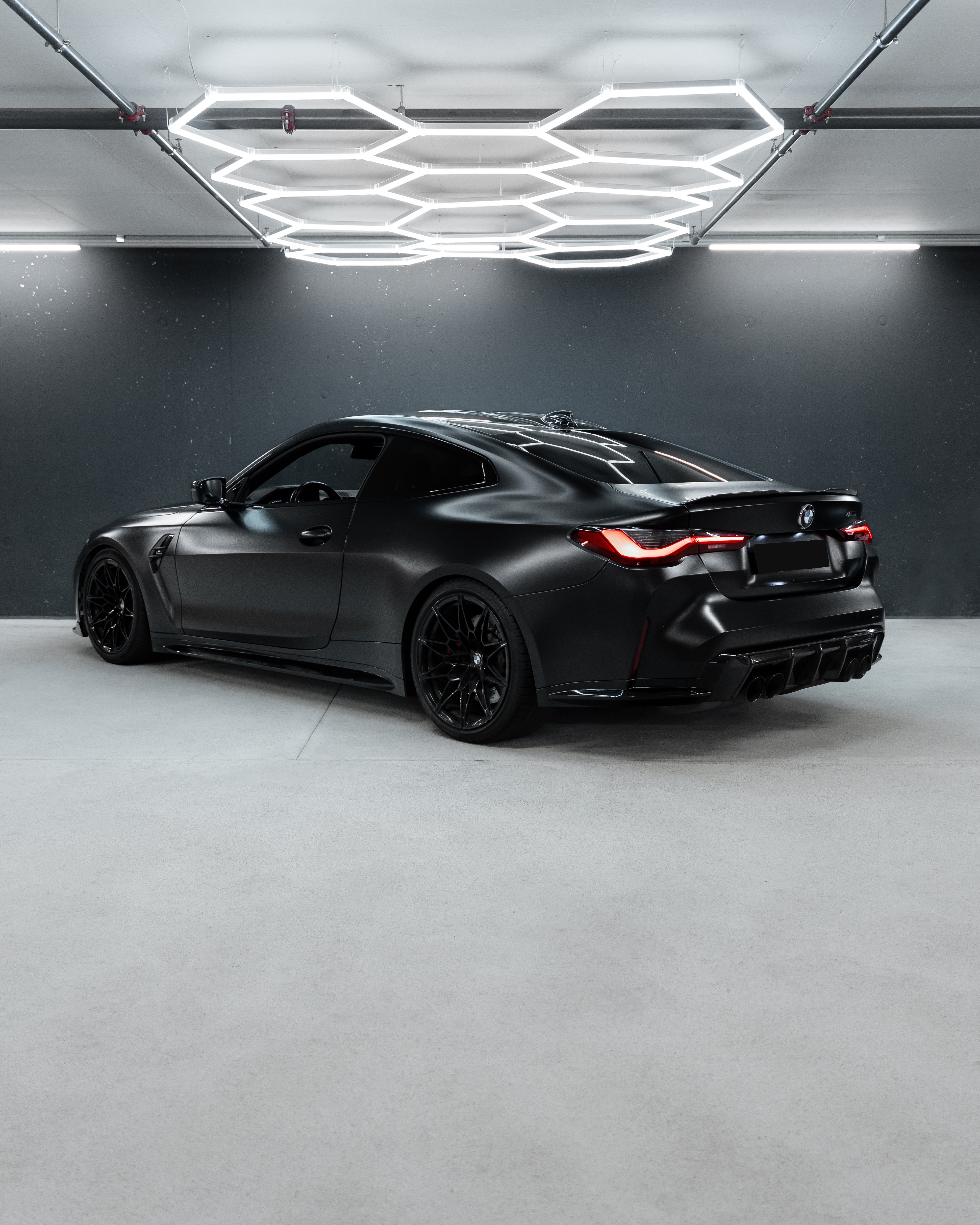 BMW M4 KITH 1/150 LIMITED EDITION