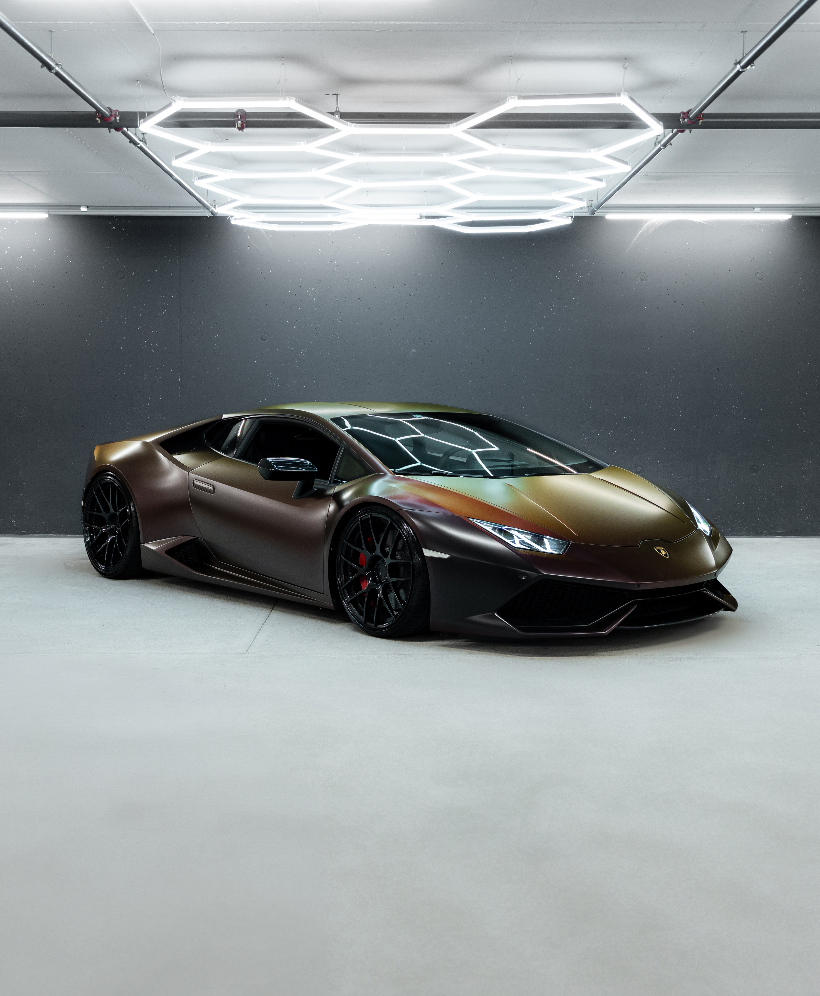 LAMBORGHINI HURACAN