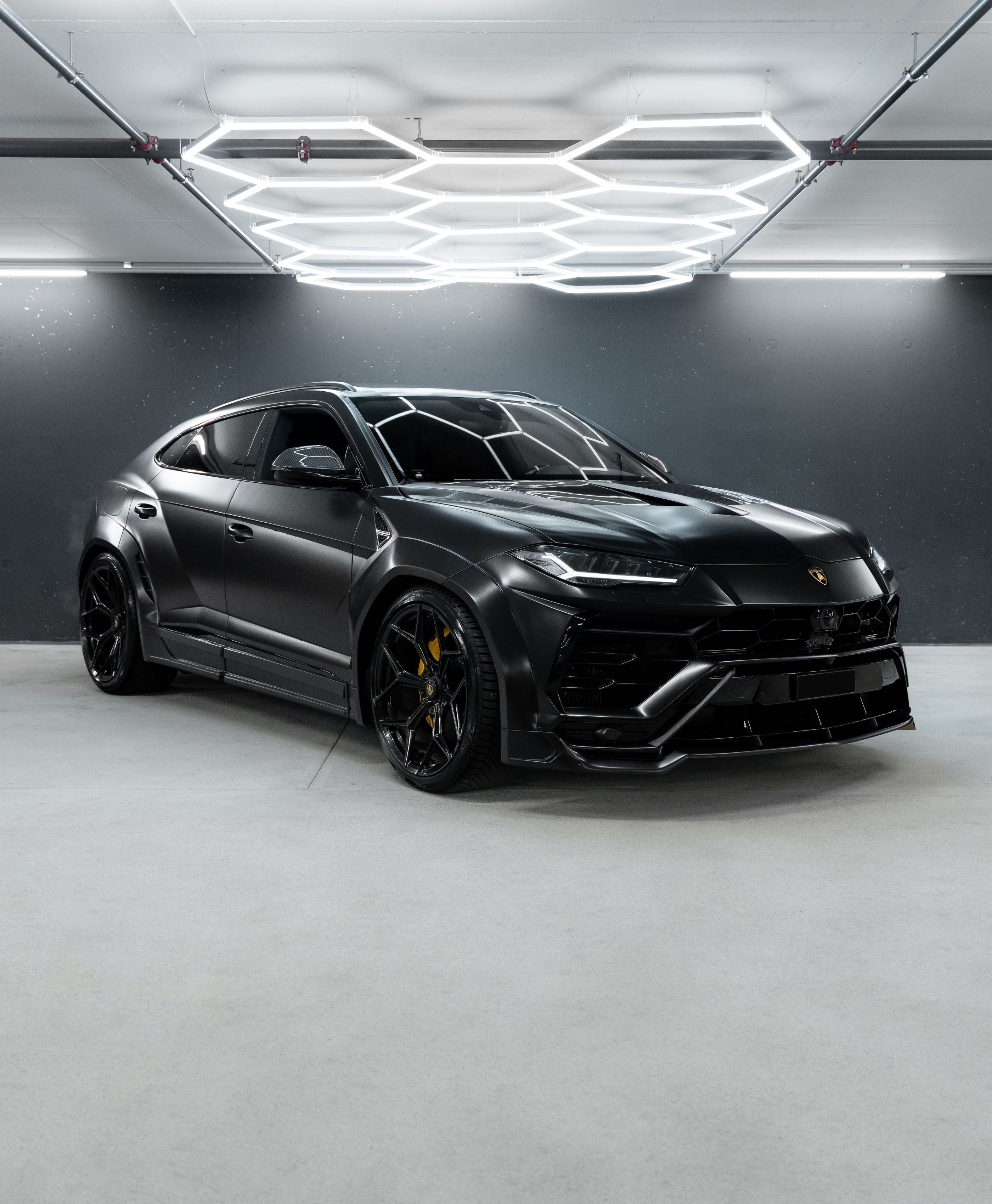 LAMBORGHINI URUS NOVITEC
