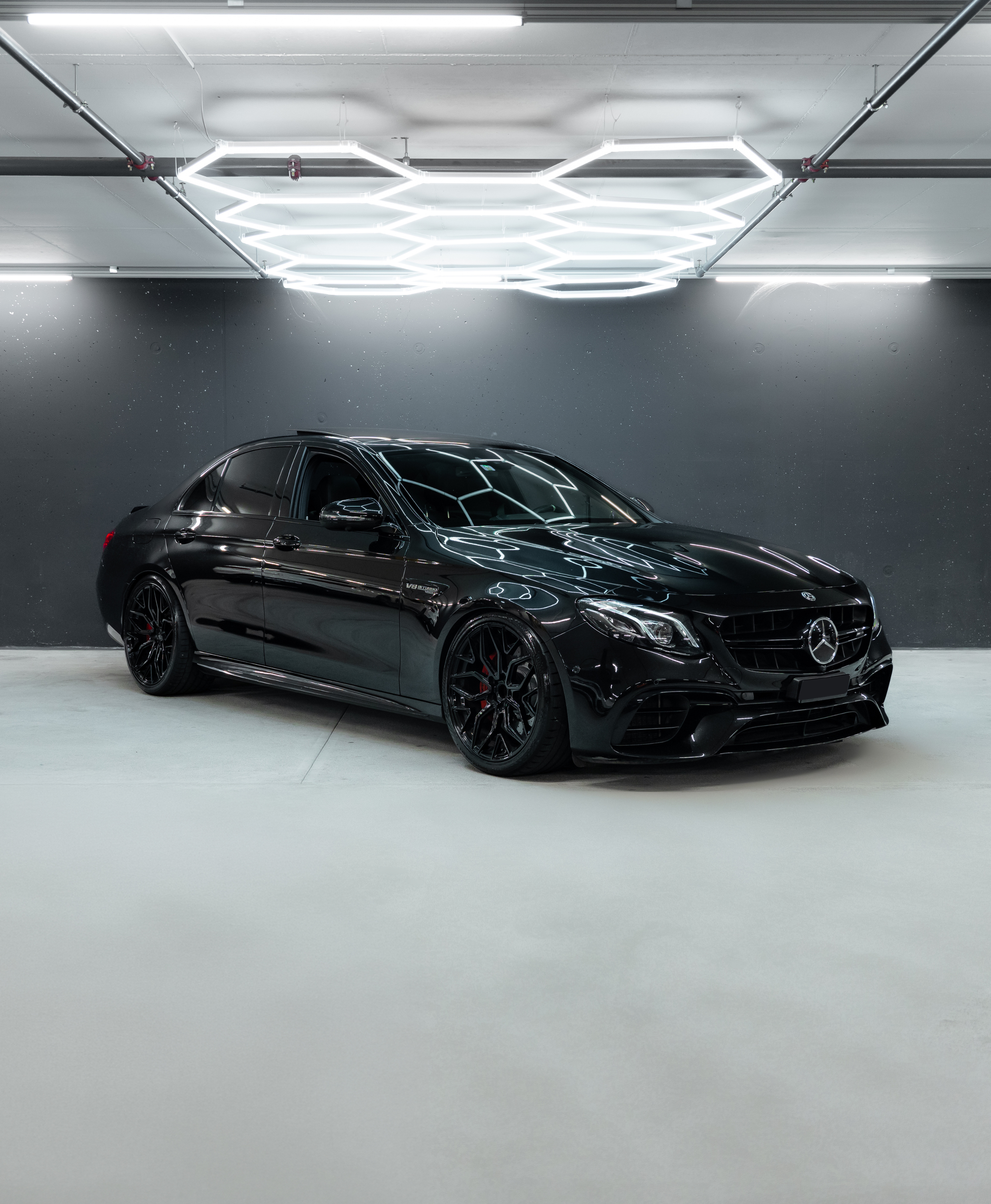 MERCEDES BENZ AMG E63s