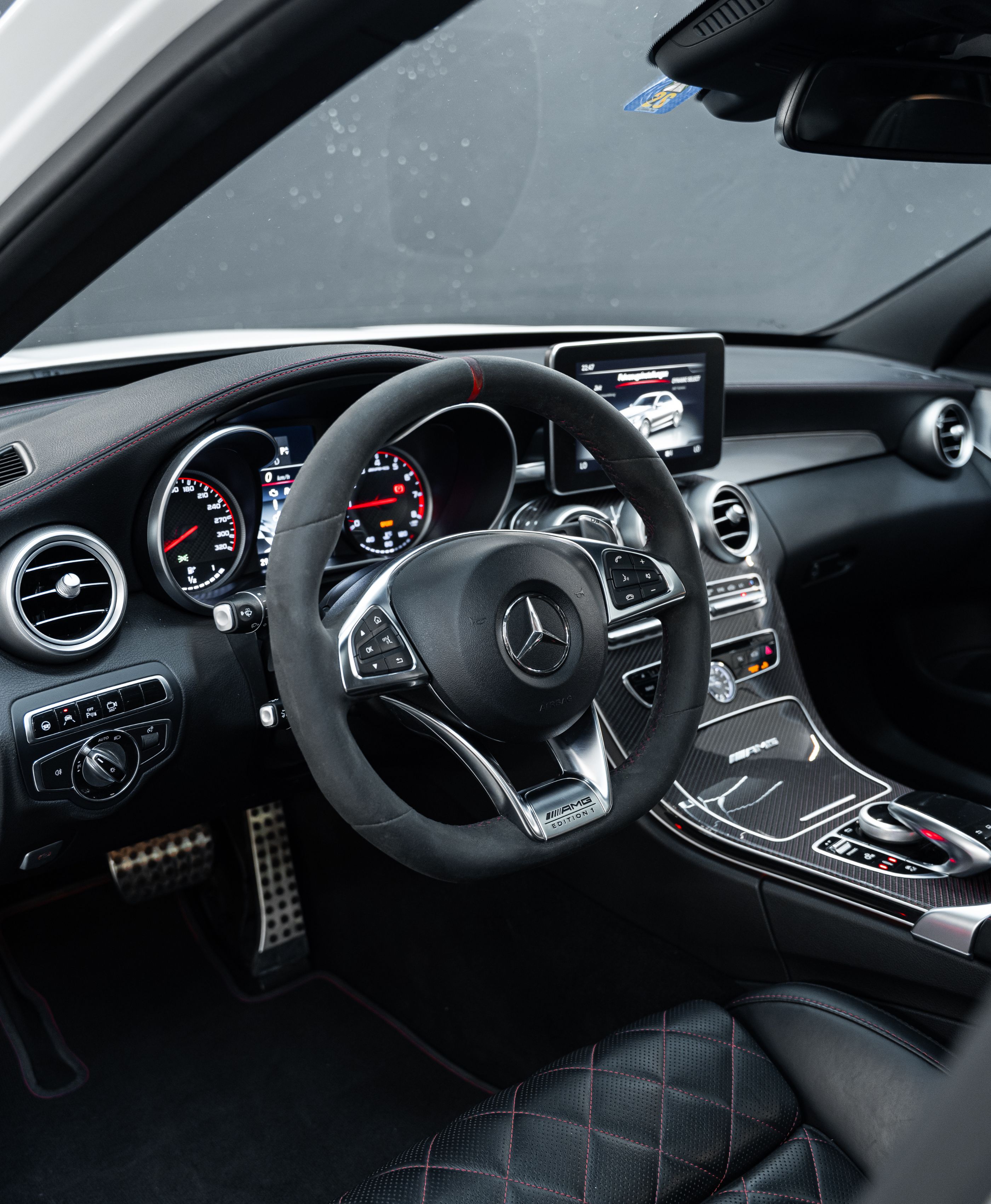 MERCEDES C63S
