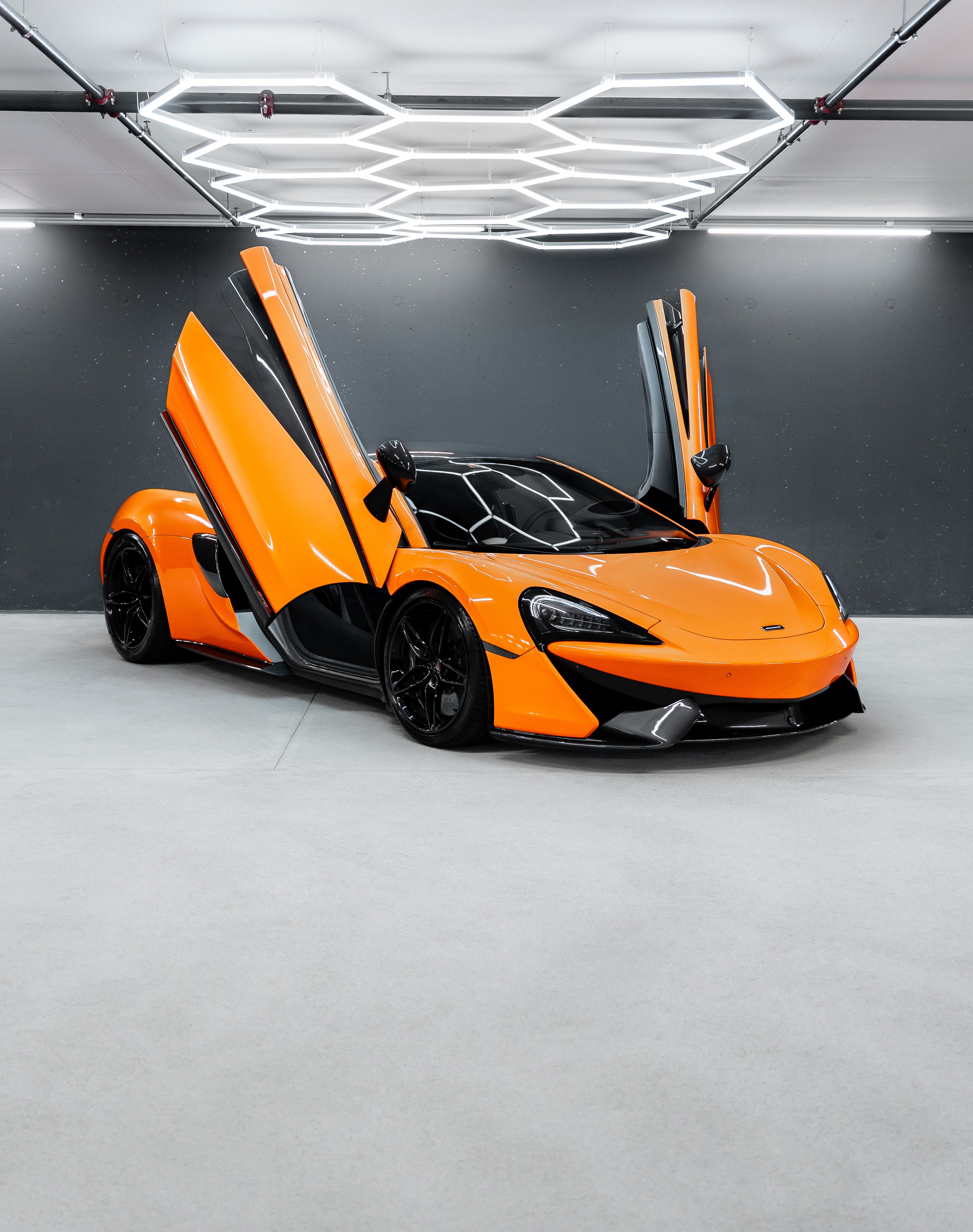 MCLAREN 570S